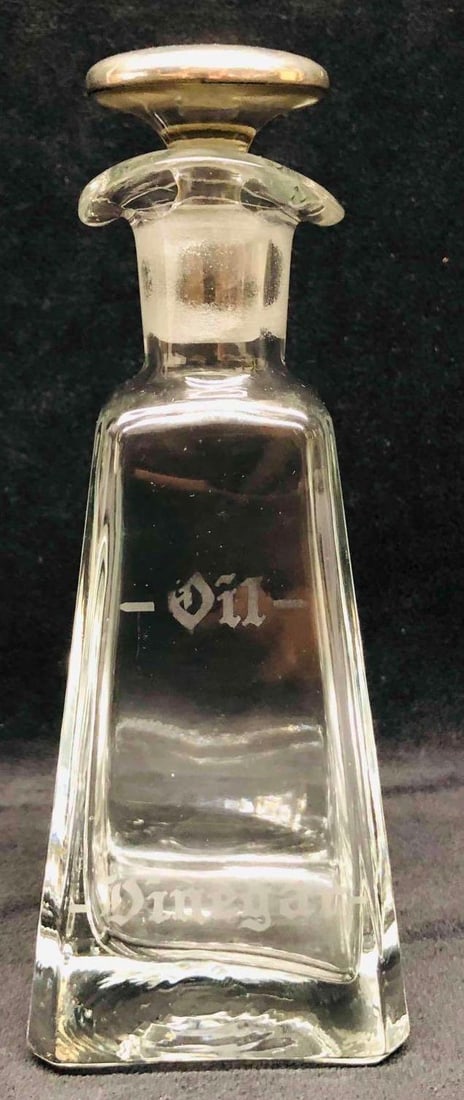 Sterling Top Oil & Vinegar Cruet (1 of 12)
