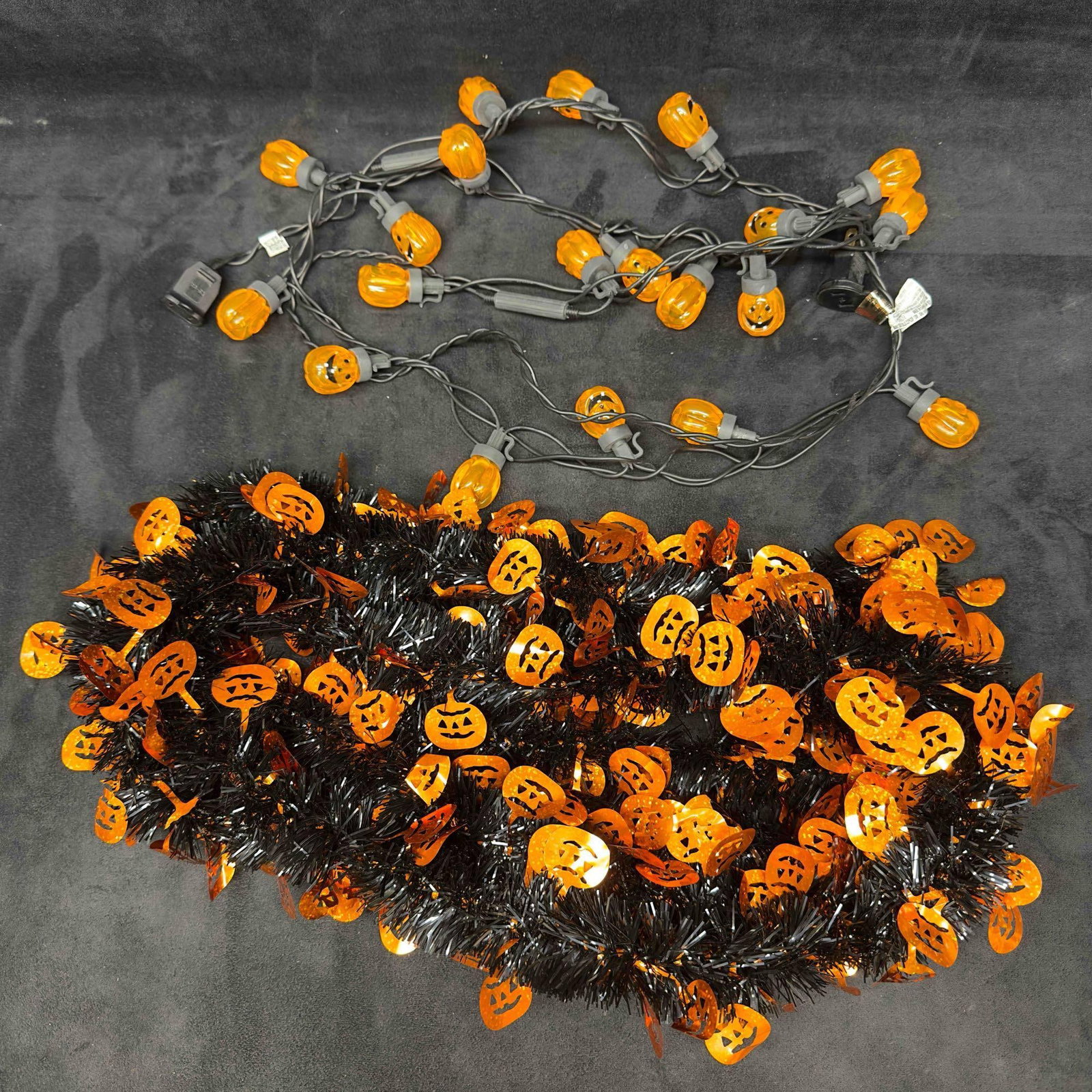Pumpkin Halloween Garland and Light String Lights Decorations Orange and Black: Pumpkin Halloween Garland and Light String Lights Orange and Black. This lot includes Halloween decorations featuring Pumpkin garland and string lights. Tested Working Fully Functional. This item is