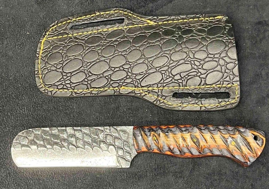 MHS Cutlery Steel Knife & Leather Sheath (T) (1 of 7)