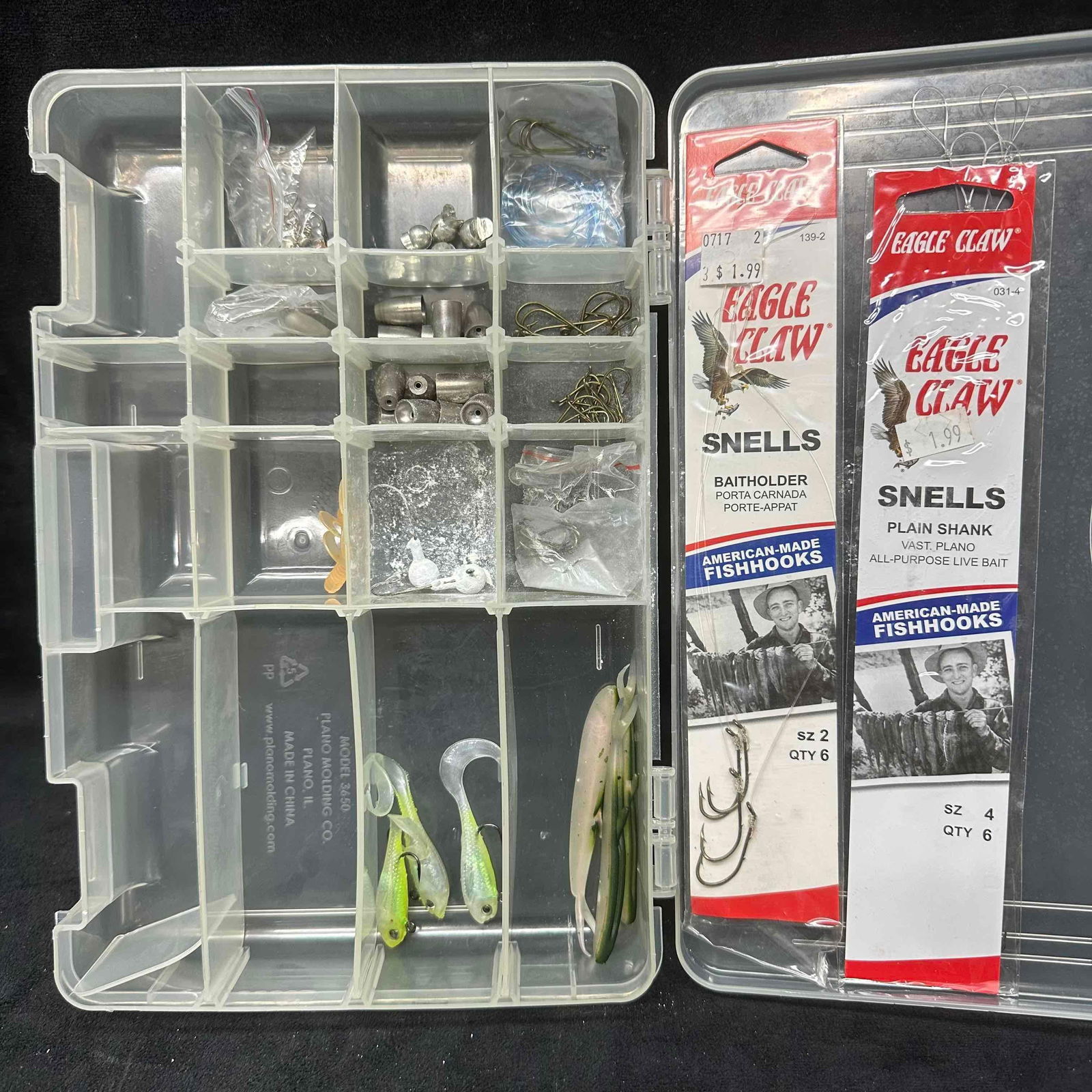 Plano Fishing Tackle Bag with Lures and Accessories Storage (1 of 10)