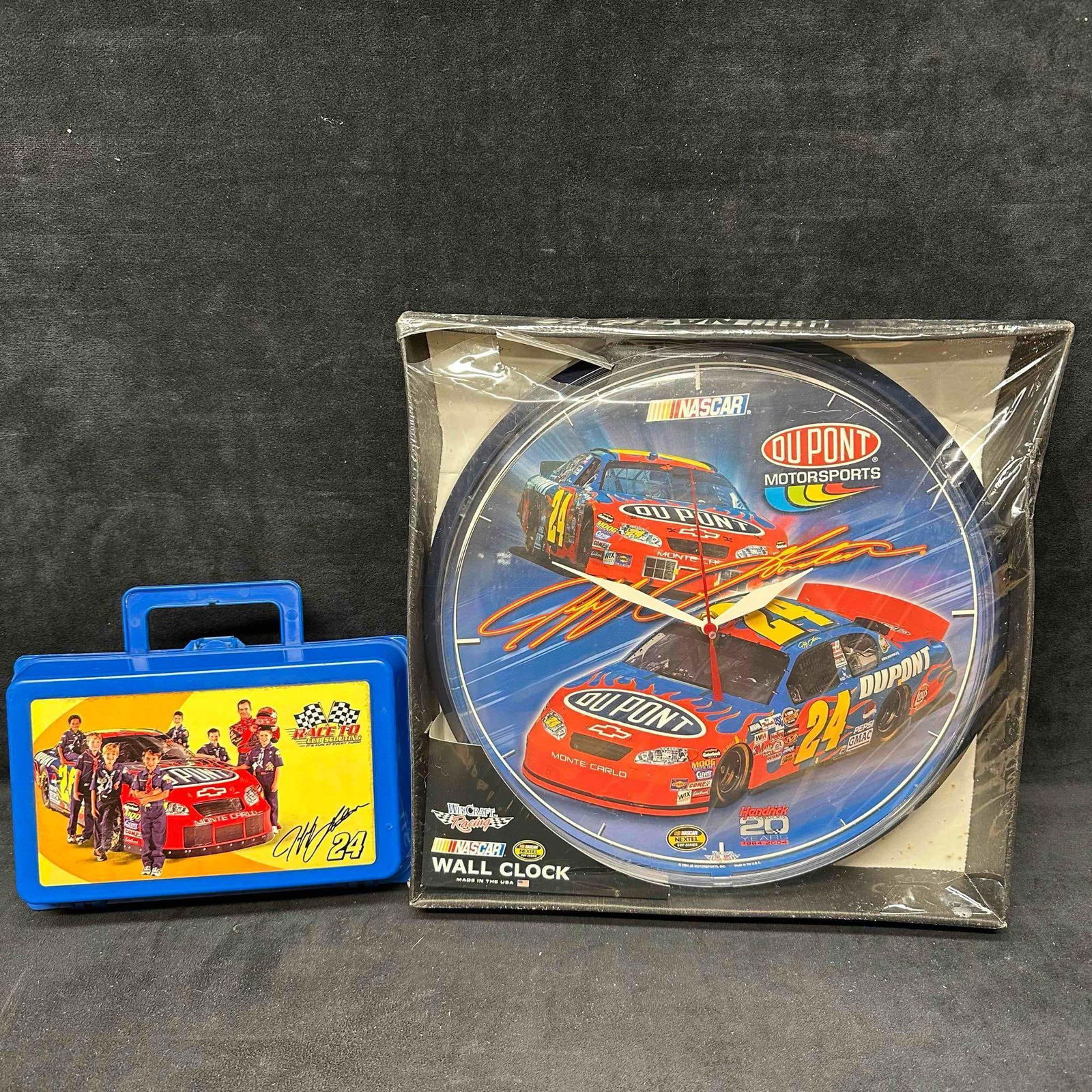 Jeff Gordon NASCAR Wall Clock and Plastic Collectible Case #24 Du Pont Set (1 of 5)