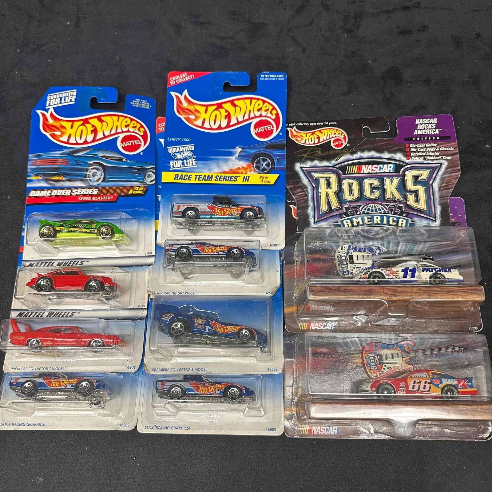 Ten Vintage Hot Wheels NASCAR Rocks America Die-Cast Cars Collectibles (1 of 5)