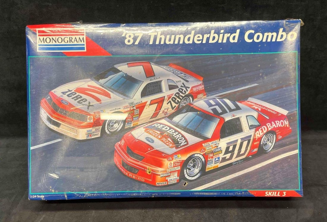 Sealed '87 Thunderbird Combo: This lot contains a Sealed '87 Thunderbird Combo. It is approx 11 1/2" x 18" x 3 1/2". Total weight is 1.5lbs. Overall the Thunderbird combo is in excellent condition as it has never been