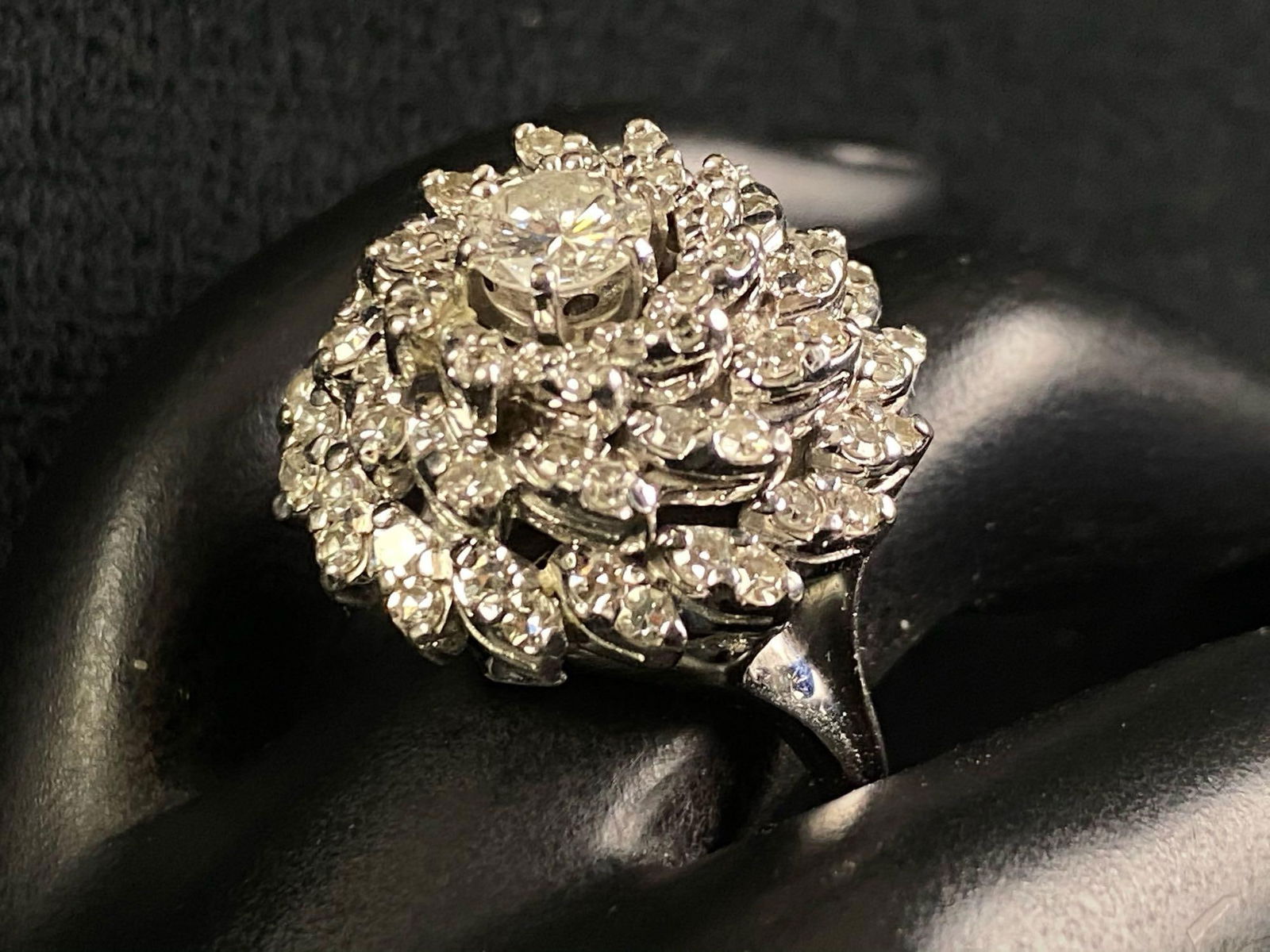 Vintage French Designer BAUME 14K VS 2.68 TCW Diamond Cluster Statement Ring (1 of 18)