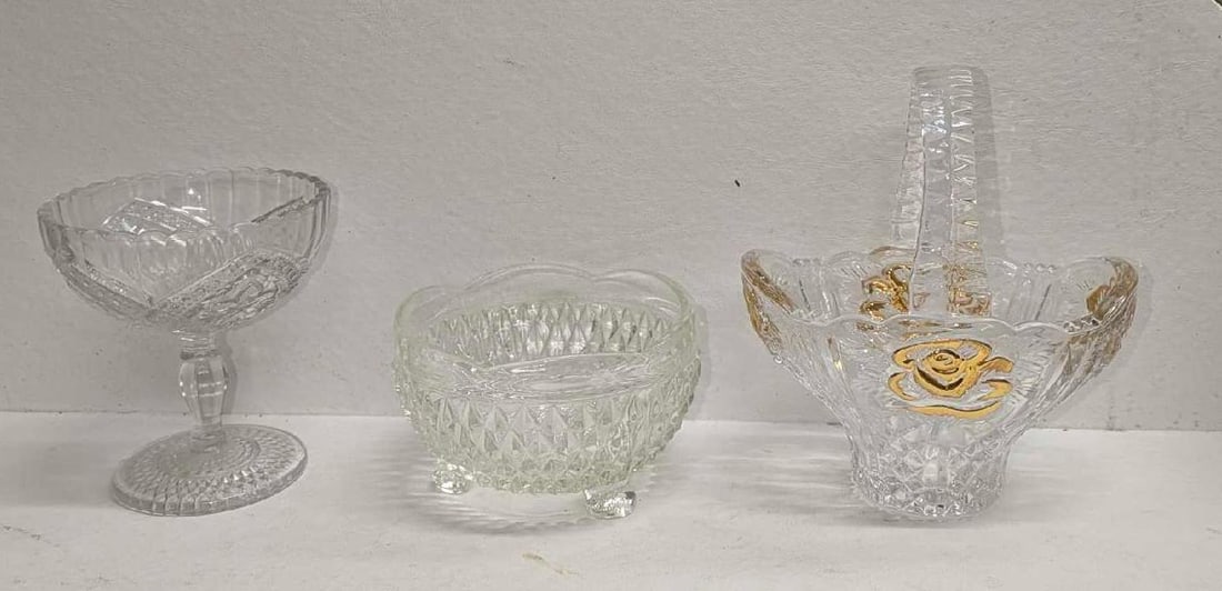 Vintage Glass Candy Dishes And Crystal Basket: Vintage Glass Candy Dishes And Crystal Basket. This lot includes: (1) Elegant Glass Compote/Candy Dish With Scalloped Rim. This is approx 5" x 4 5/8" x 4 5/8". The maker and date of creat