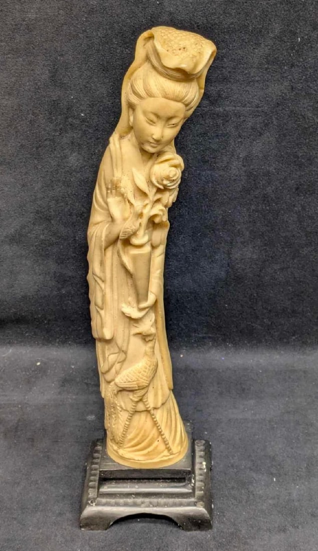 Vintage Chinese Kwan-Yin Resin Statue (1 of 7)