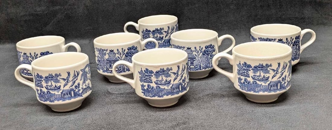 8 Vintage English Willow Blue Teacups (1 of 7)