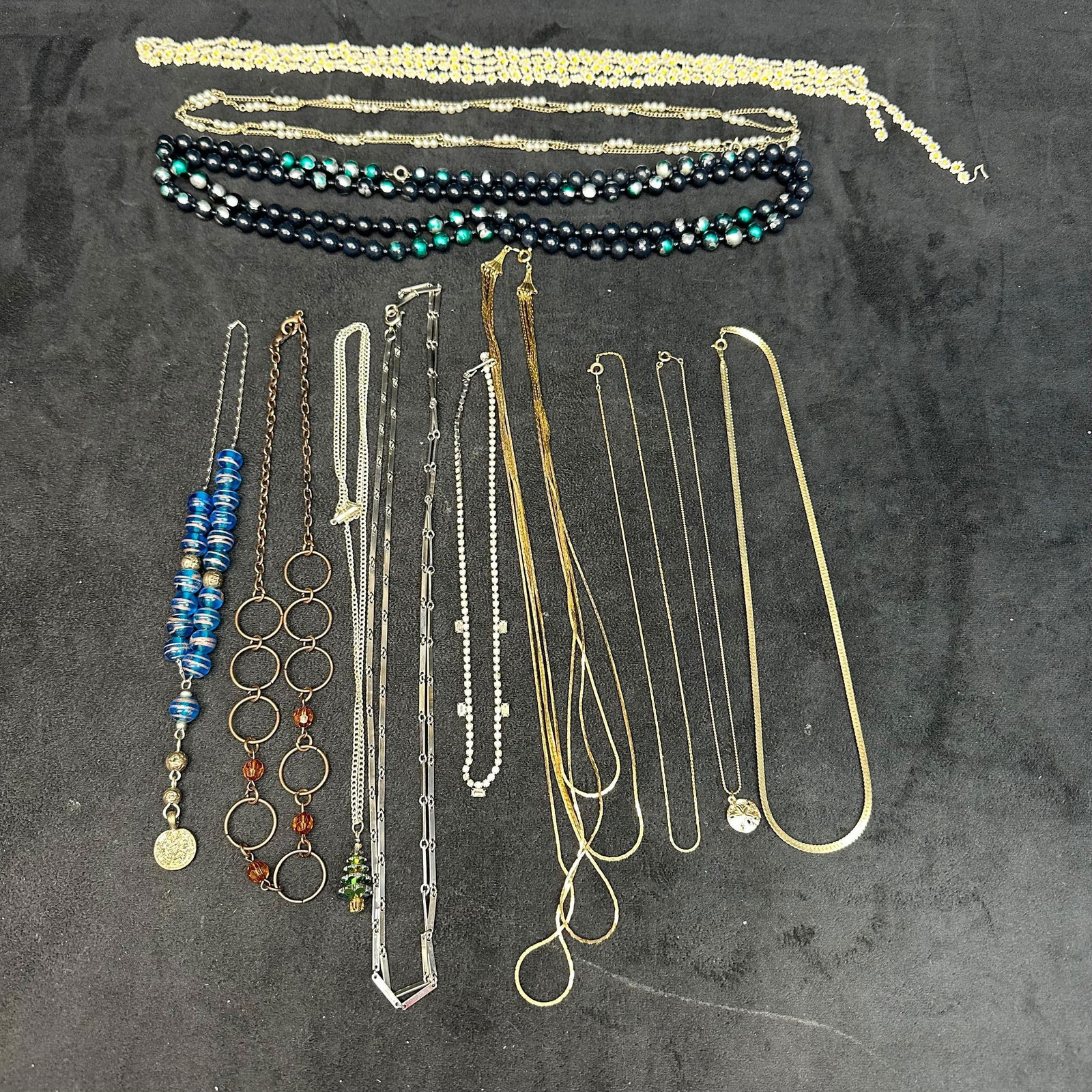 Gold Tone Beaded and Costume Jewelry Mix Lot of Vintage and Modern Necklaces (1 of 10)