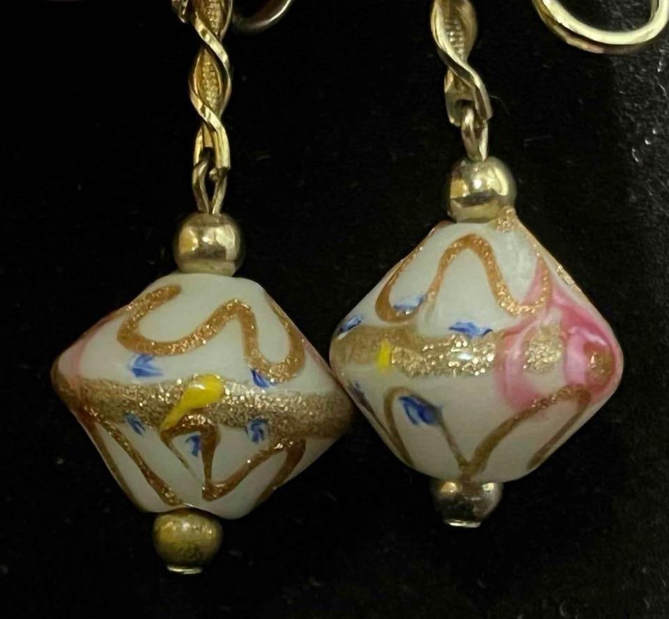 Murano Venetian Art Glass Lamp Work White Dangle Earrings (1 of 6)