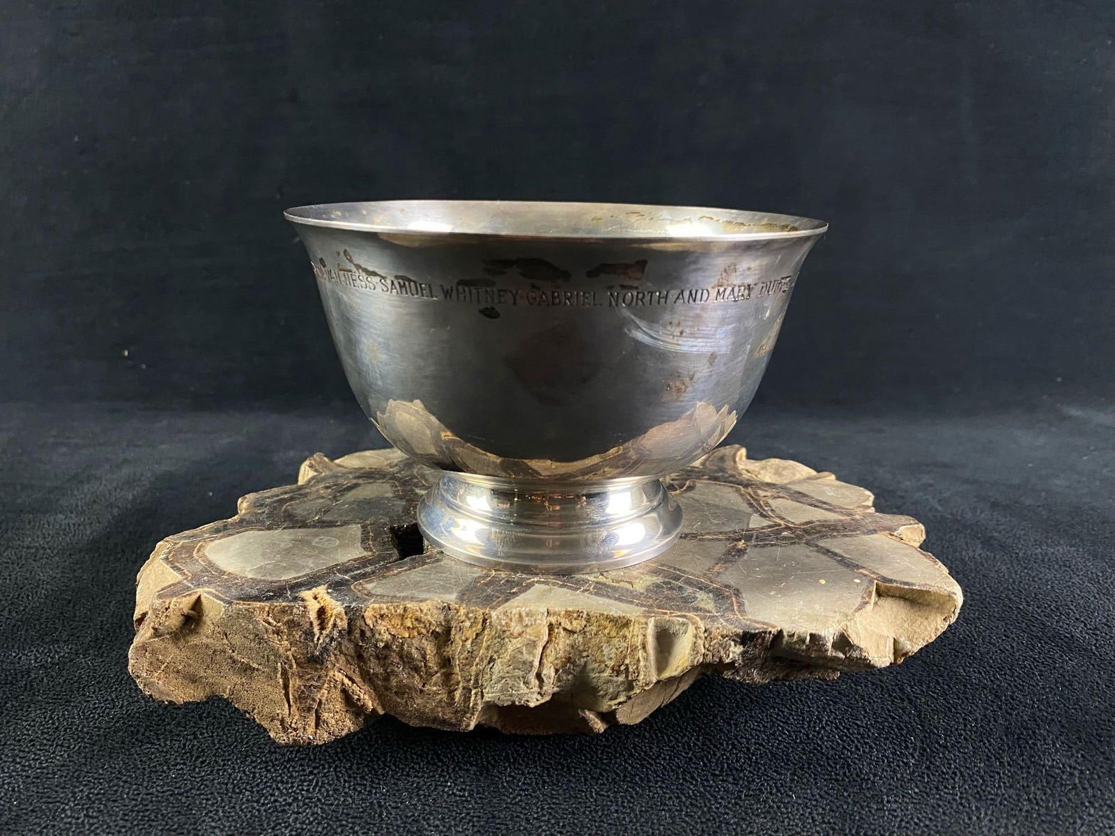 Vintage Tiffany & Company Makers 23615 Paul Revere Sterling Footed Bowl: Vintage Tiffany & Company Makers 23615 Paul Revere Sterling Footed Bowl This Vintage piece has been tested and researched prior to listing. Please view all pictures they are part of our descripti