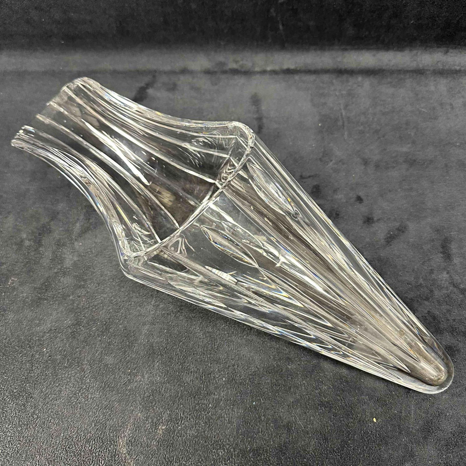 Waterford Glass Clear Crystal Ballet Laydown Vase Center Piece: Marked Waterford. This item is in good pre-owned, previously displayed condition with light wear, and surface scratches. Please reference all photos for full details. Vase: 13" length x 4
