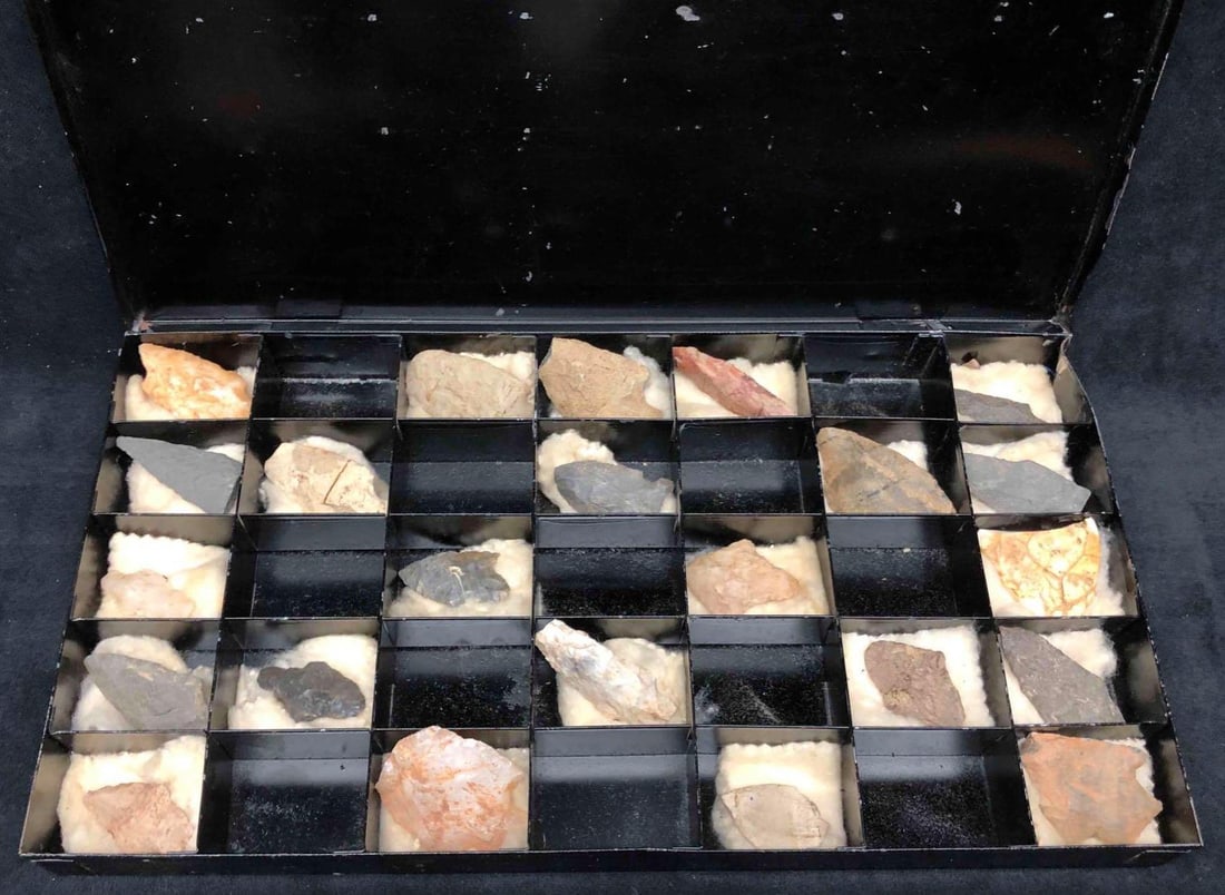 23 Native American Arrow Heads - 3