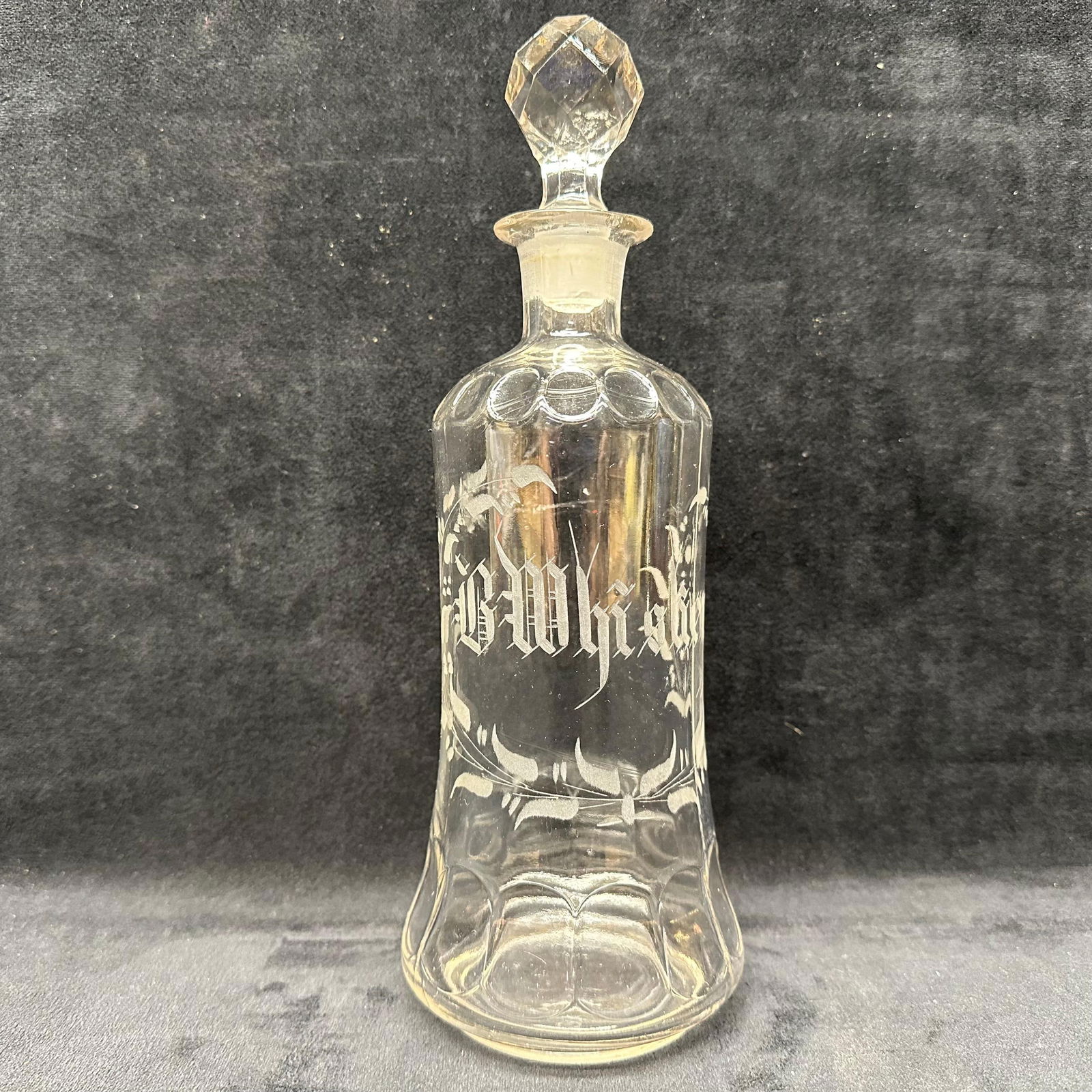 Antique Etched Glass Spirit Decanter with Faceted Stopper Gothic Script Decoration (1 of 8)