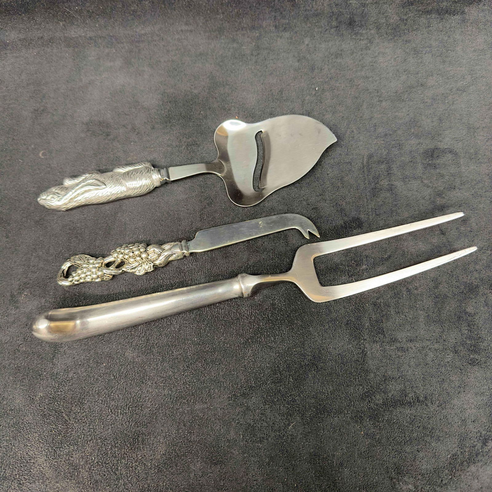 Kitchenware Dinnerware Kitchen Silverware Set Serving Fork Pie Carving Knife Lot of Three - 5