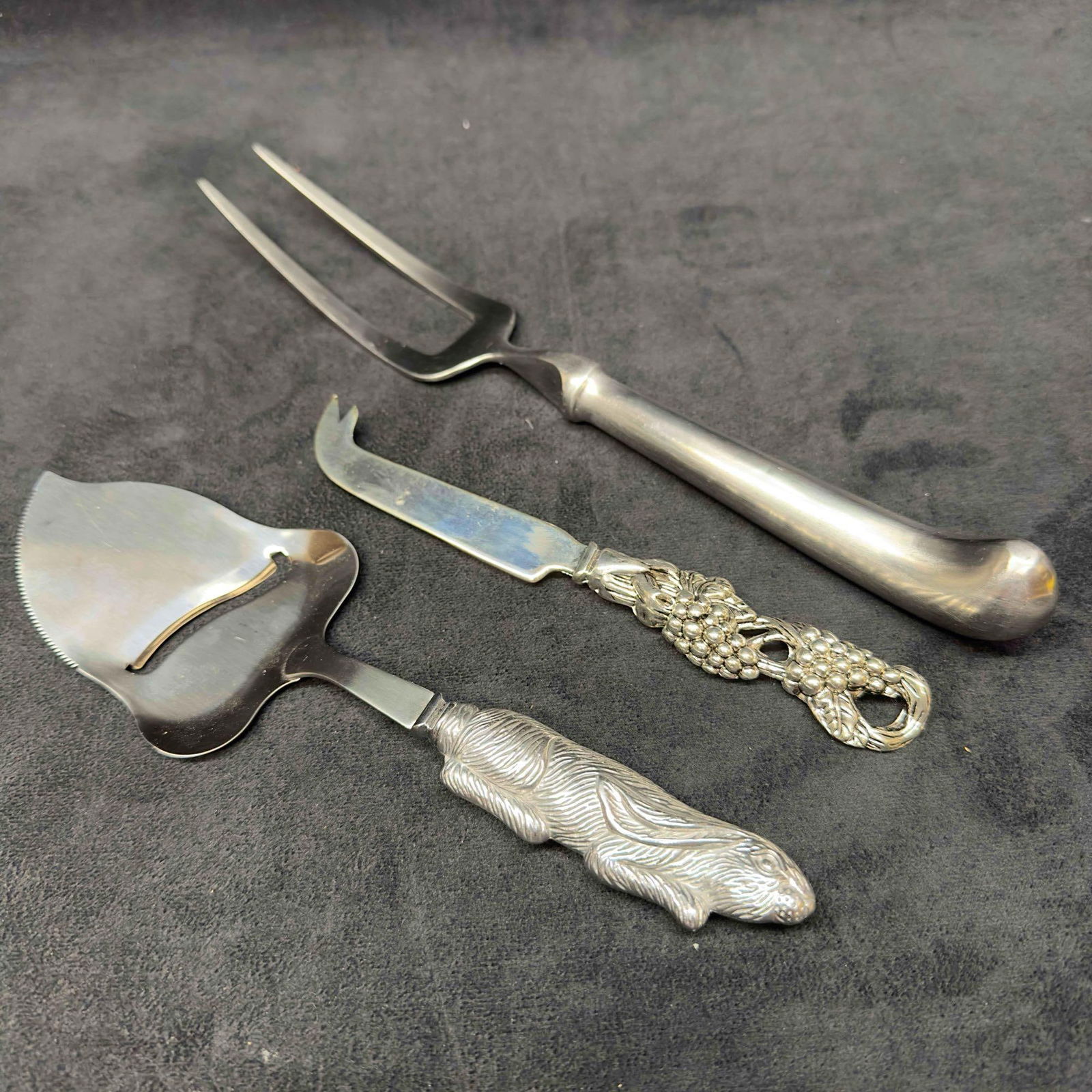 Kitchenware Dinnerware Kitchen Silverware Set Serving Fork Pie Carving Knife Lot of Three - 6