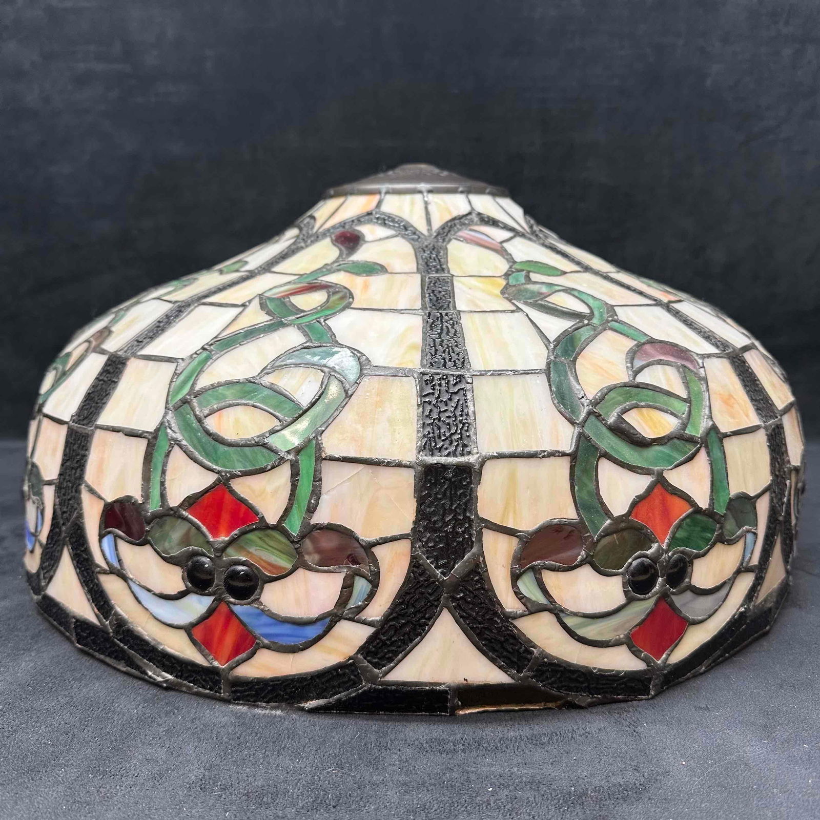 Vintage Tiffany Style Stained Glass Lamp Shade with Floral and Ribbon Design Large 19" (1 of 6)