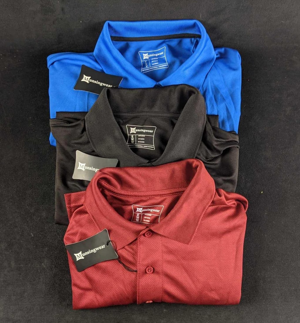 Three Munsingwear Polo Shirts Old Stock (1 of 6)