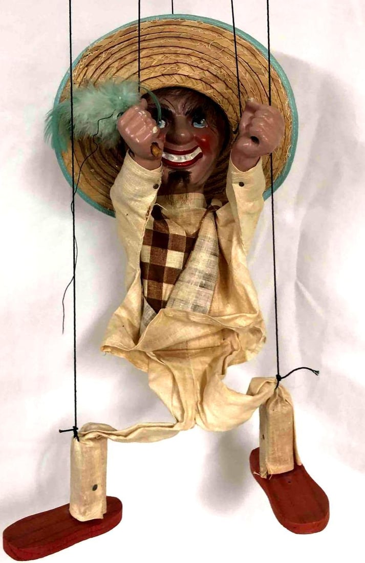 Vintage Mexican Man With Sombrero Marionette (1 of 5)