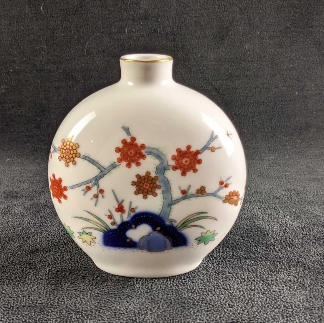 Assorted Small Chinese Ceramic Vases - 2