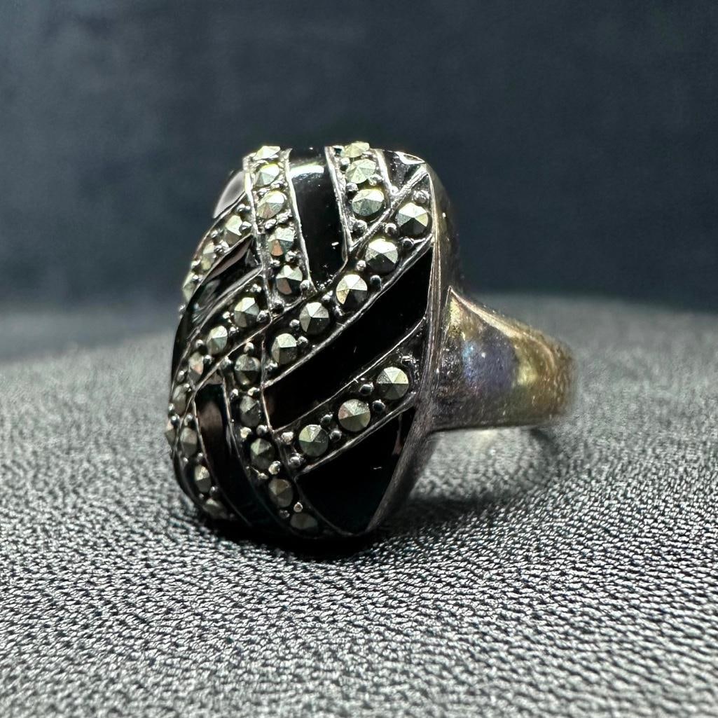 Sterling Marcasite Black Enamel Pattern Ring (1 of 2)