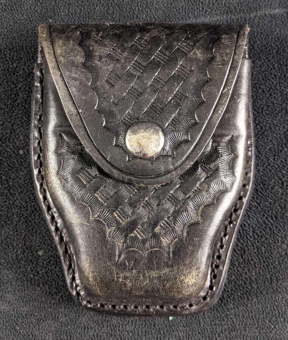 Mixson Leather Black Handcuff Case HC 1 (1 of 4)