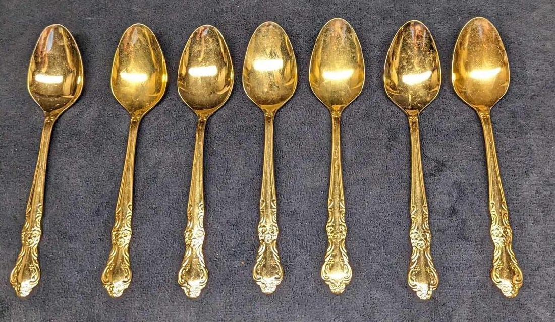 7 Cambridge Gold Electroplated Stainless Oval Soup Spoons (1 of 7)