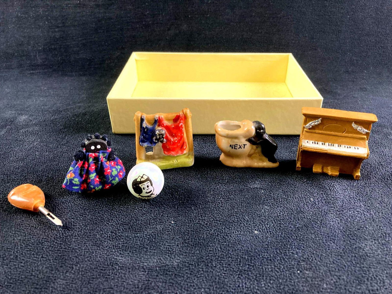 Box of Miscellaneous Small Items Estate Fresh (1 of 5)