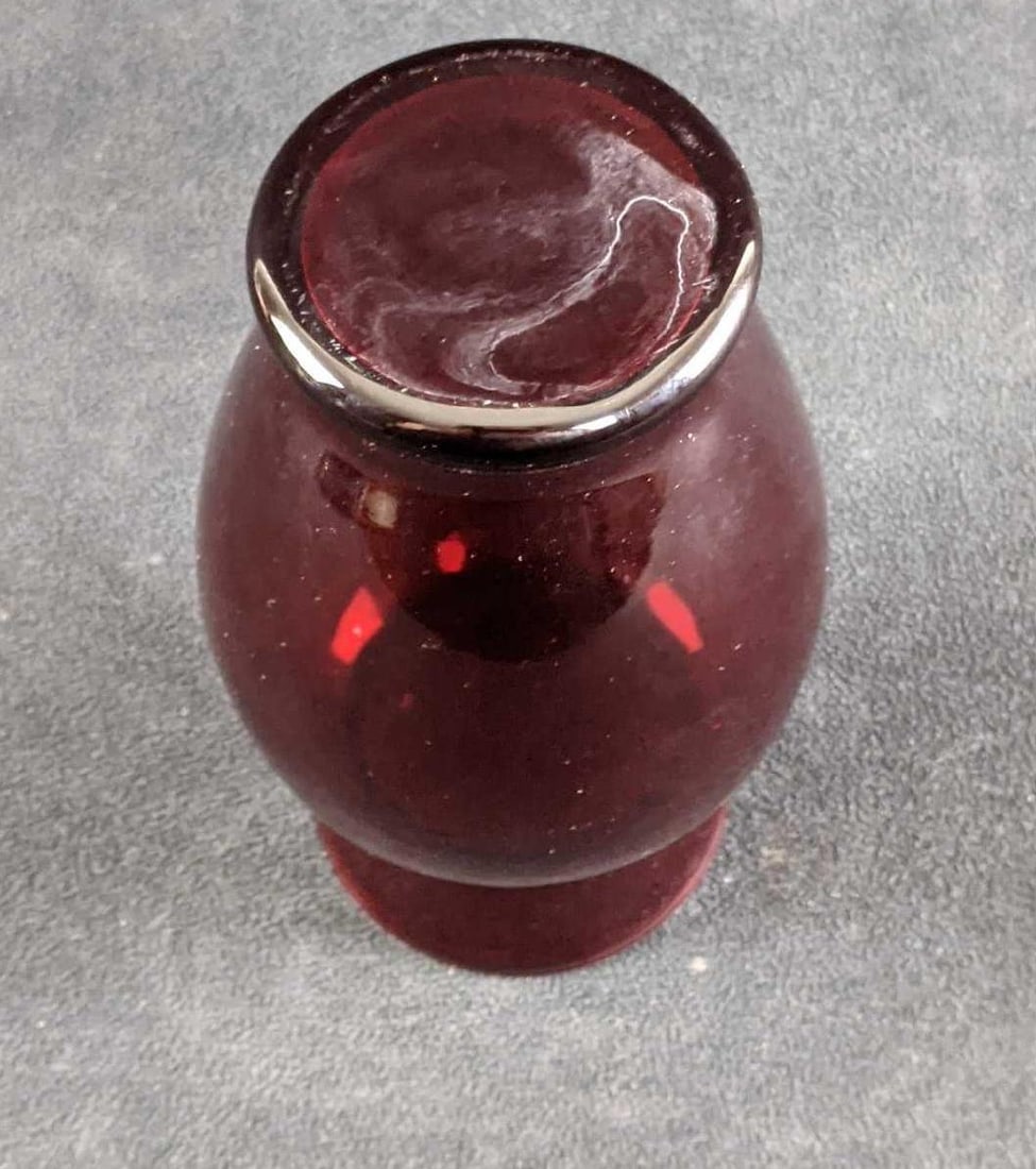 Anchor Hocking Old Royal Ruby Red Vase - 3