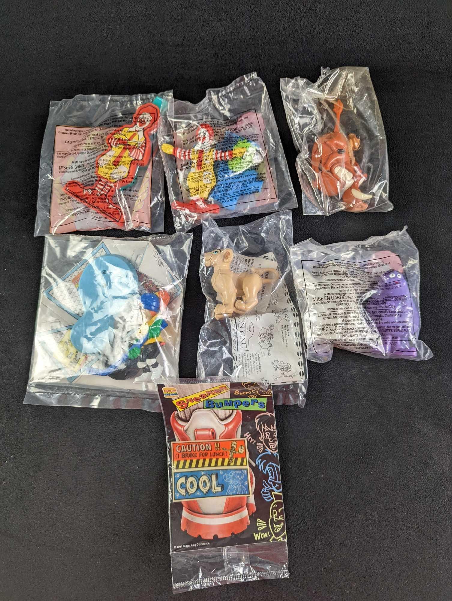 7 Burger King & McDonalds Happy Meal Toys (1 of 9)