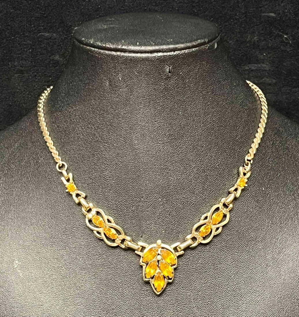 Signed Vintage Barclay Gold Tone Necklace With Amber Rhinestones (1 of 10)