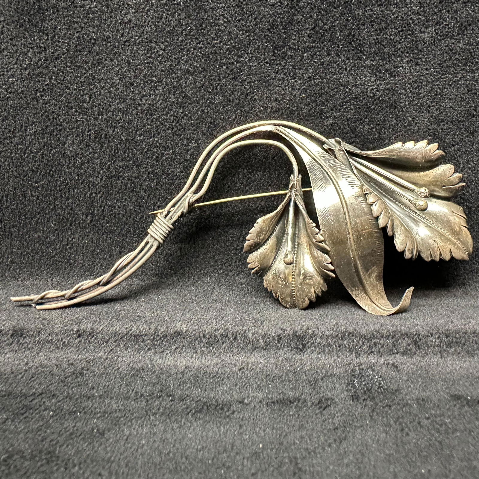 Large Sterling Silver Flower Floral Brooch Silverwork Art (1 of 5)