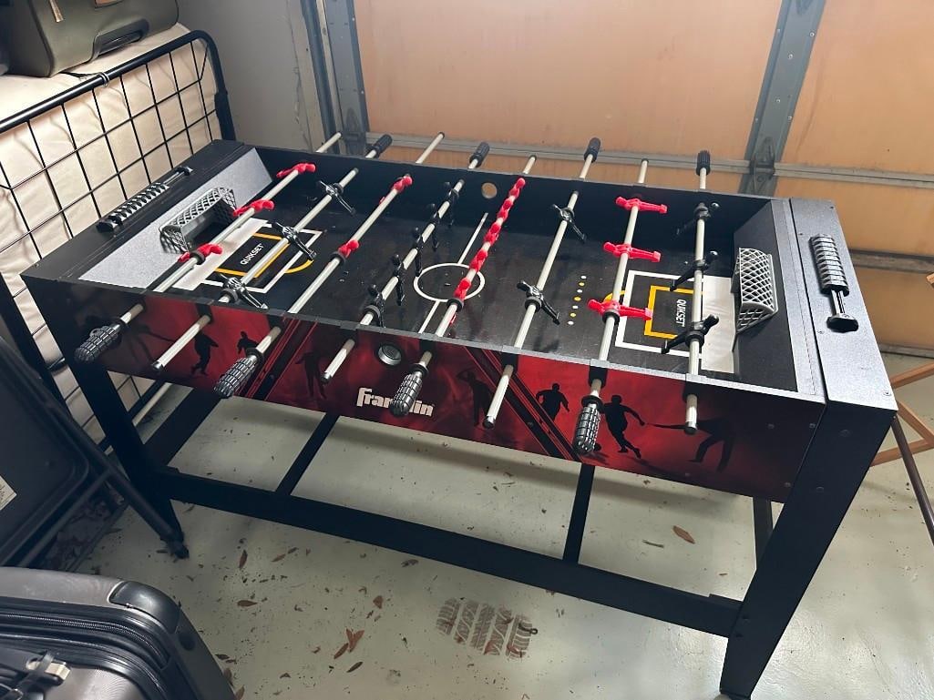 Franklin Fooseball Table (1 of 5)