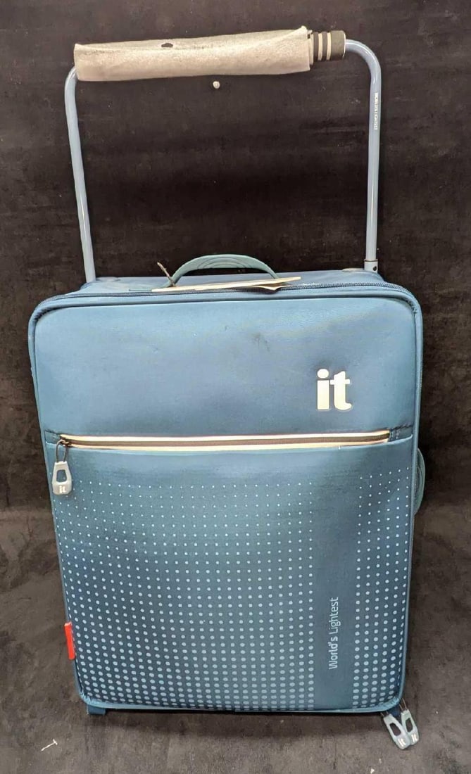 it Luggage Polyester Soft Sided Trolley Suitcase (1 of 9)