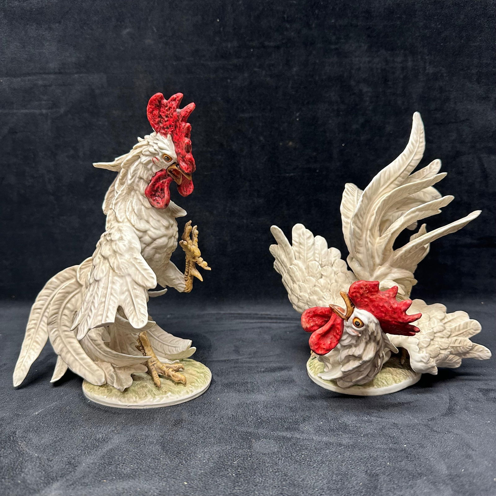 Goebel 1970 Fighting Rooster White Cockerel Chicken Figural Set Hummelwerk (1 of 7)