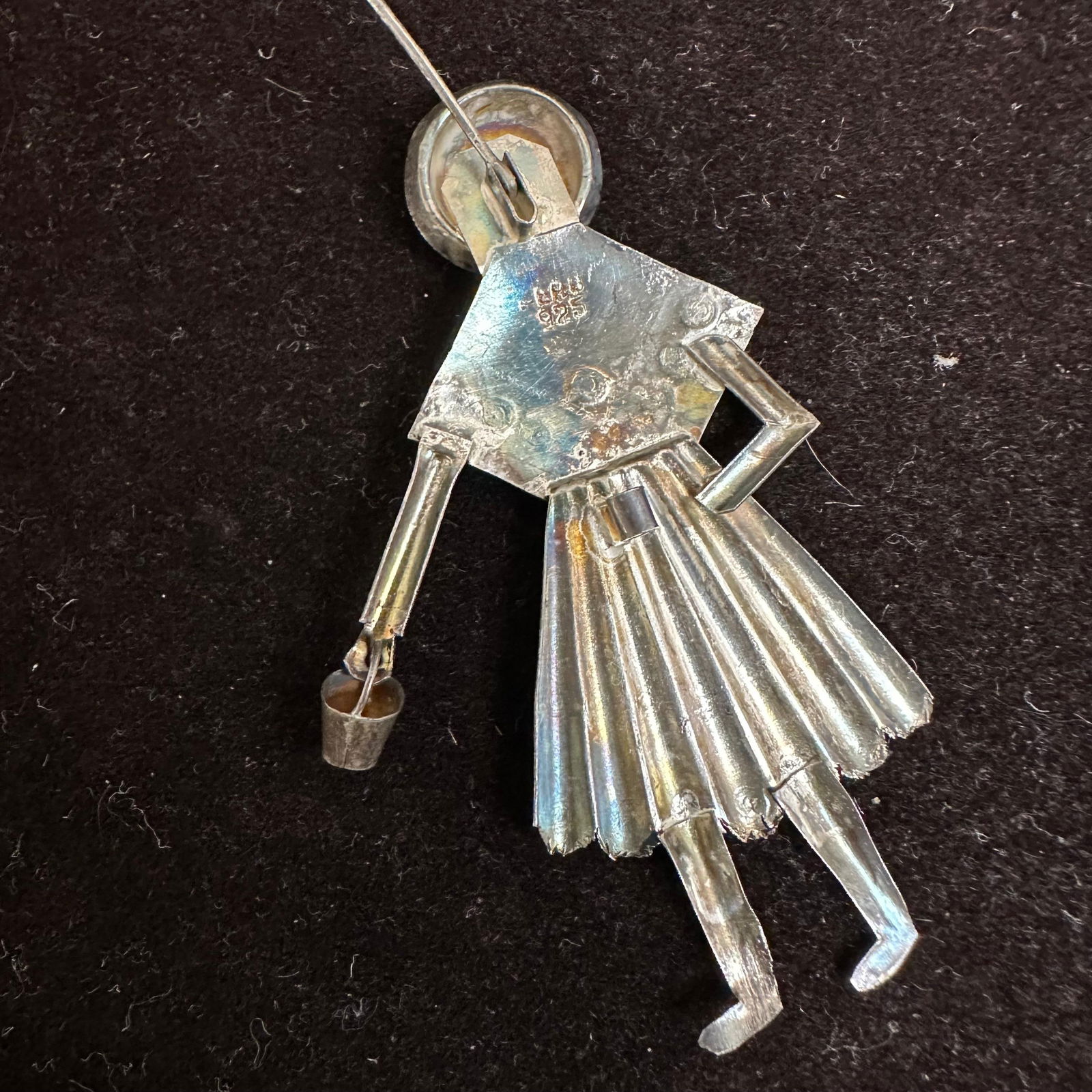 Figural Girl Wearing a Bonnet Holding Bucket Brooch Sterling Peru 925 (1 of 6)