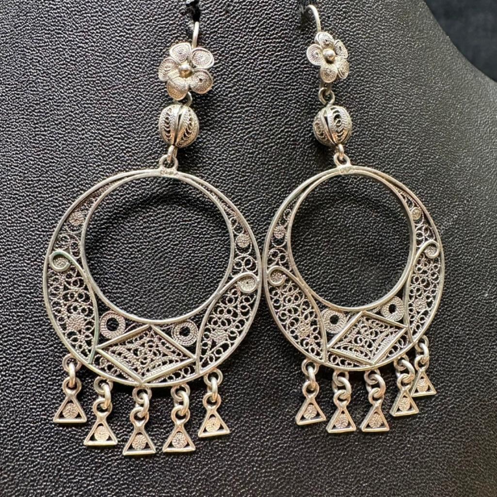 .800 Silver Crescent Dangle Earrings (1 of 3)