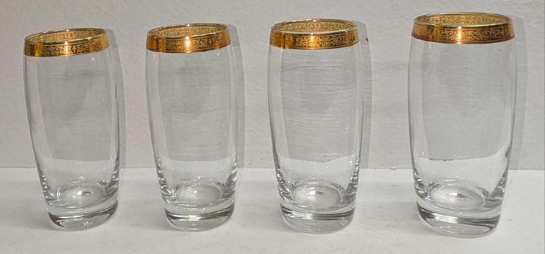 4 Gold Rimmed Drinking Glasses With Renaissance Patten (1 of 7)