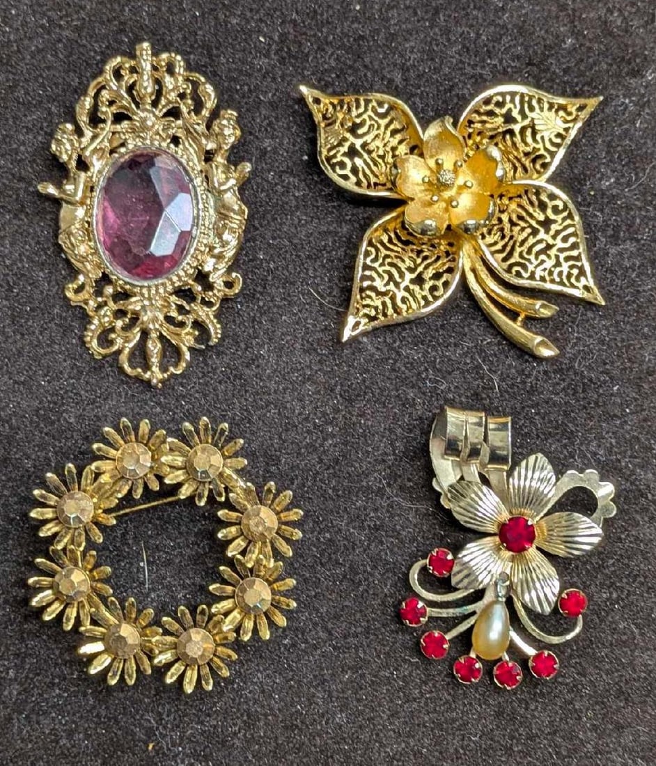 Vintage Weiss Coro Gold Tone Plated AB Crystal Brooch Pins Lot of 4 (1 of 7)