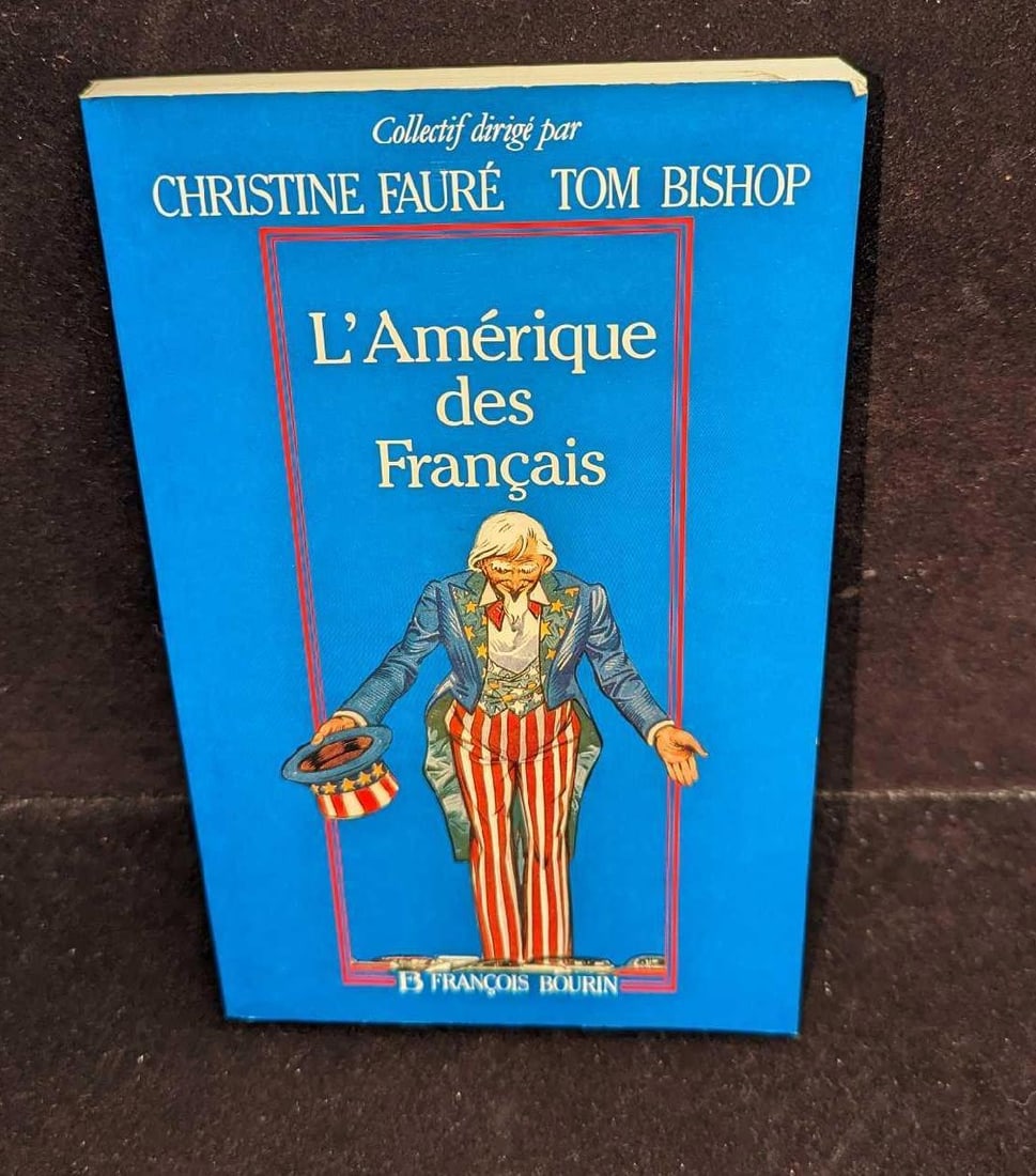 Signed L'Amerique des Francais French Paperback (1 of 8)