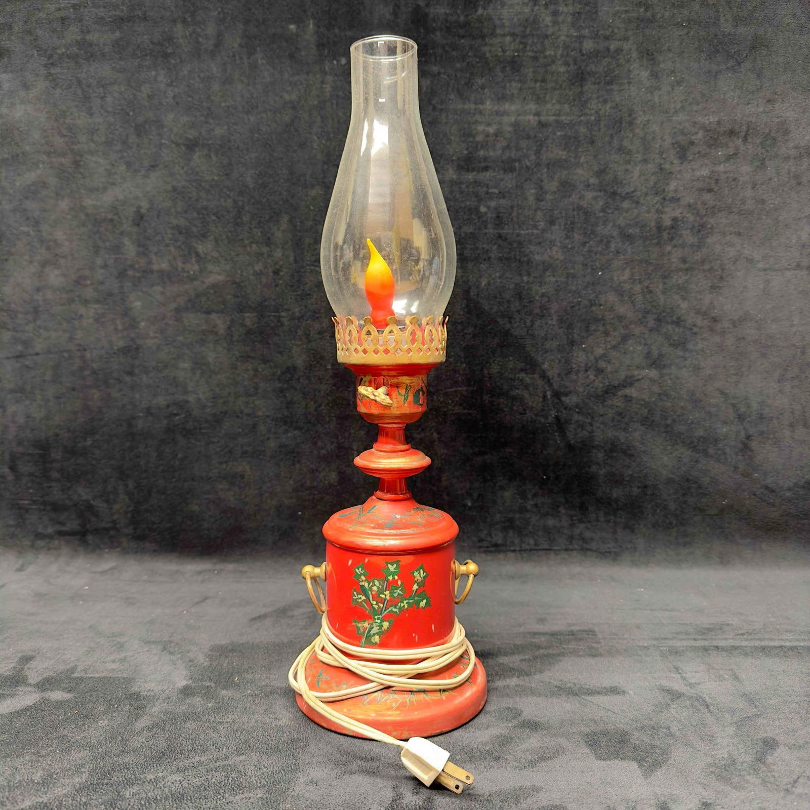 Underwriters Laboratories Portable Lamp Red Flame Lantern Design (1 of 11)