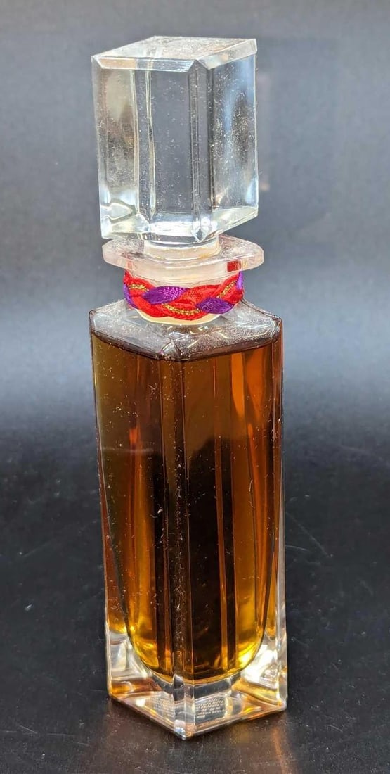 Vintage Giorgio Beverly Hills Red Extraordinary Perfume (1 of 5)