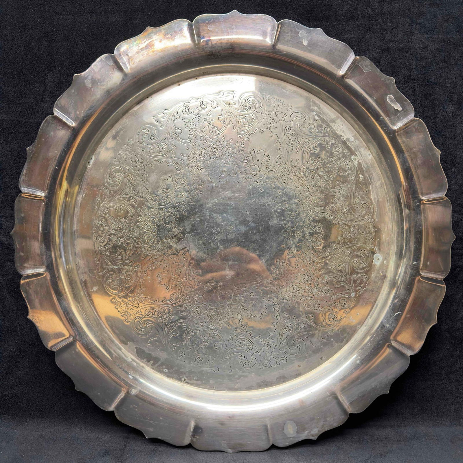 Silverplate Round Pointed Tray 3572 Early American International Silver Company (1 of 9)