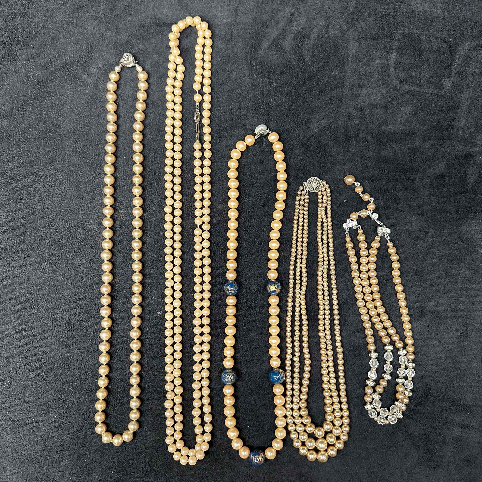 Faux Pearl Costume Jewelry Necklace Set of Five Necklaces Rhinestones Glass Bead G80 (1 of 4)