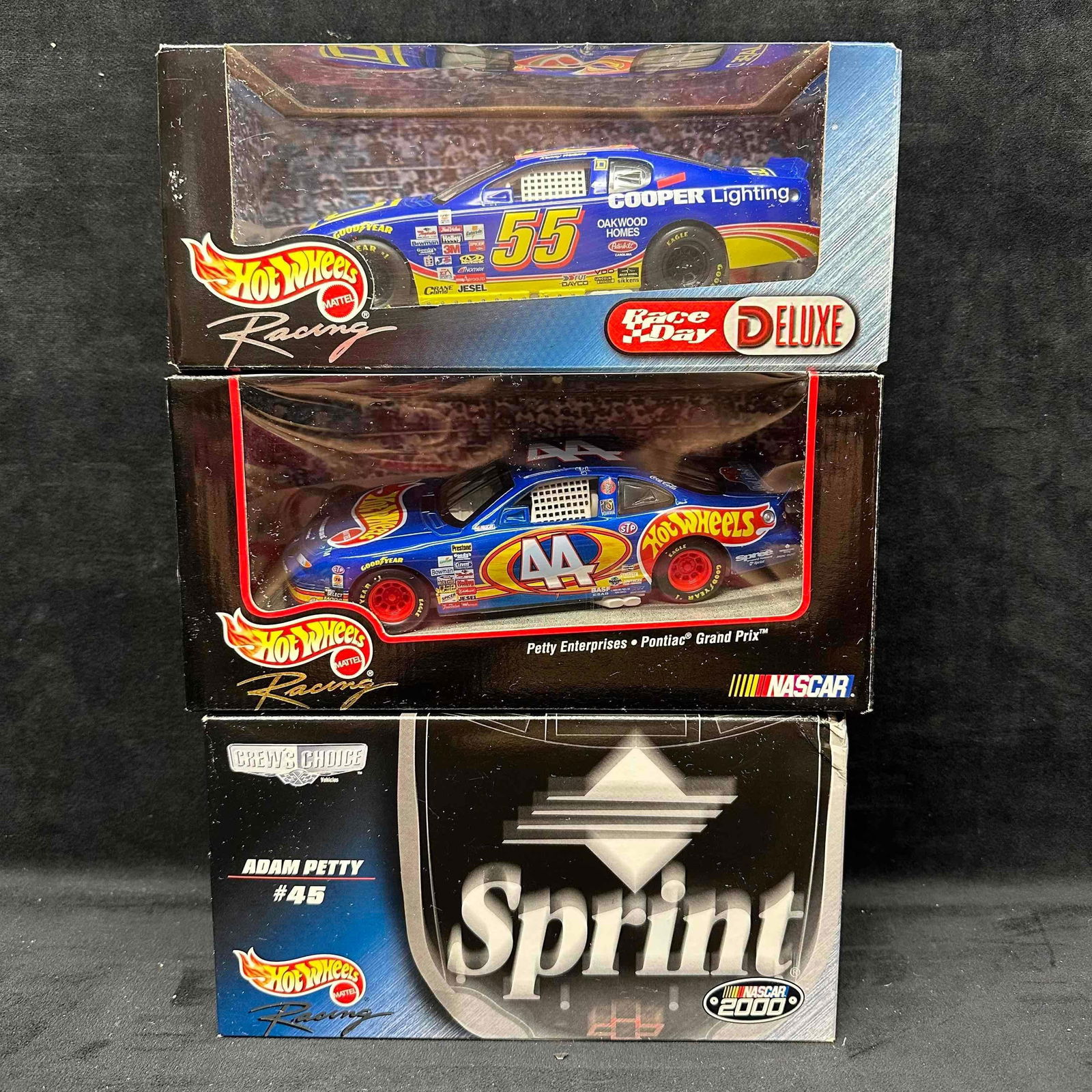Hot Wheels Mattel Racing 1:24 Scale Die Cast NASCAR Race Stock Cars Petty Set of Three (1 of 7)