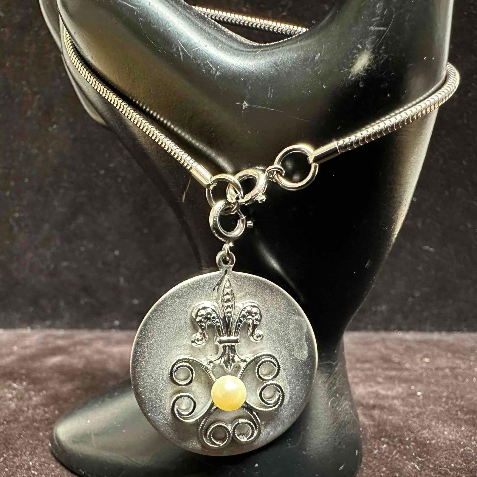 Sterling Silver Fleur-De-Lis Fresh Water Pearl Accent Charm Bracelet H45 (1 of 7)