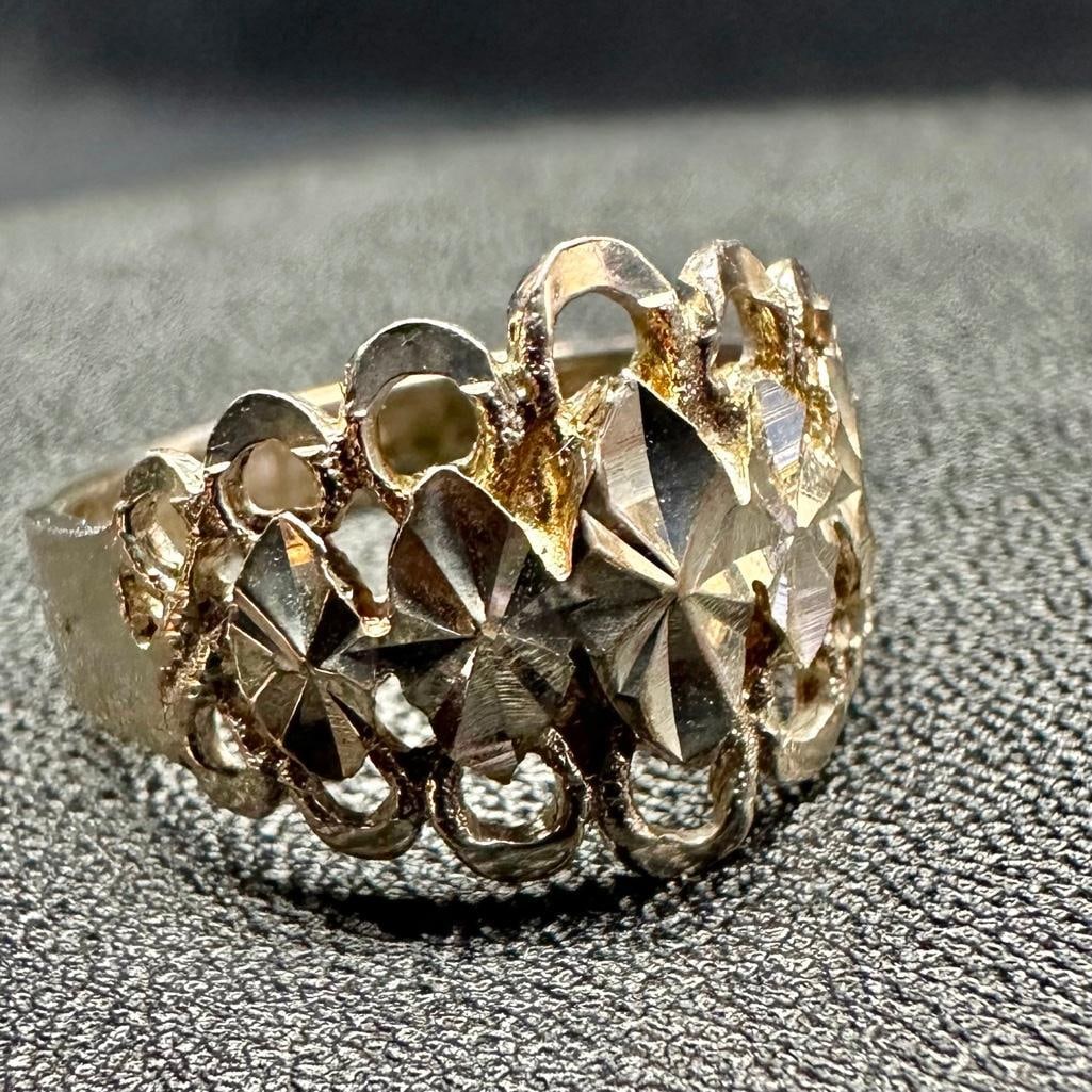 Sterling Beverly Hills Silver Diamond-Cut Ring (1 of 2)