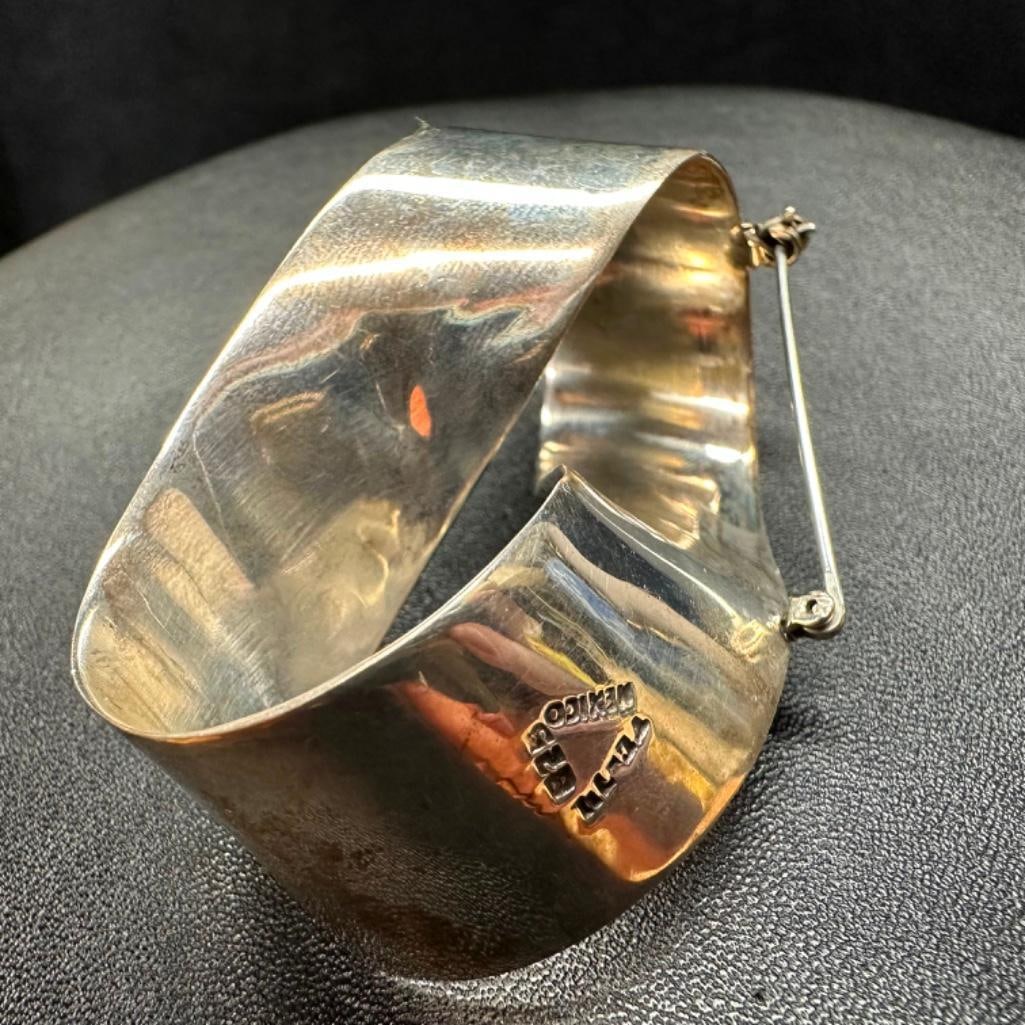 Sterling Silver Loop Design Brooch - 3