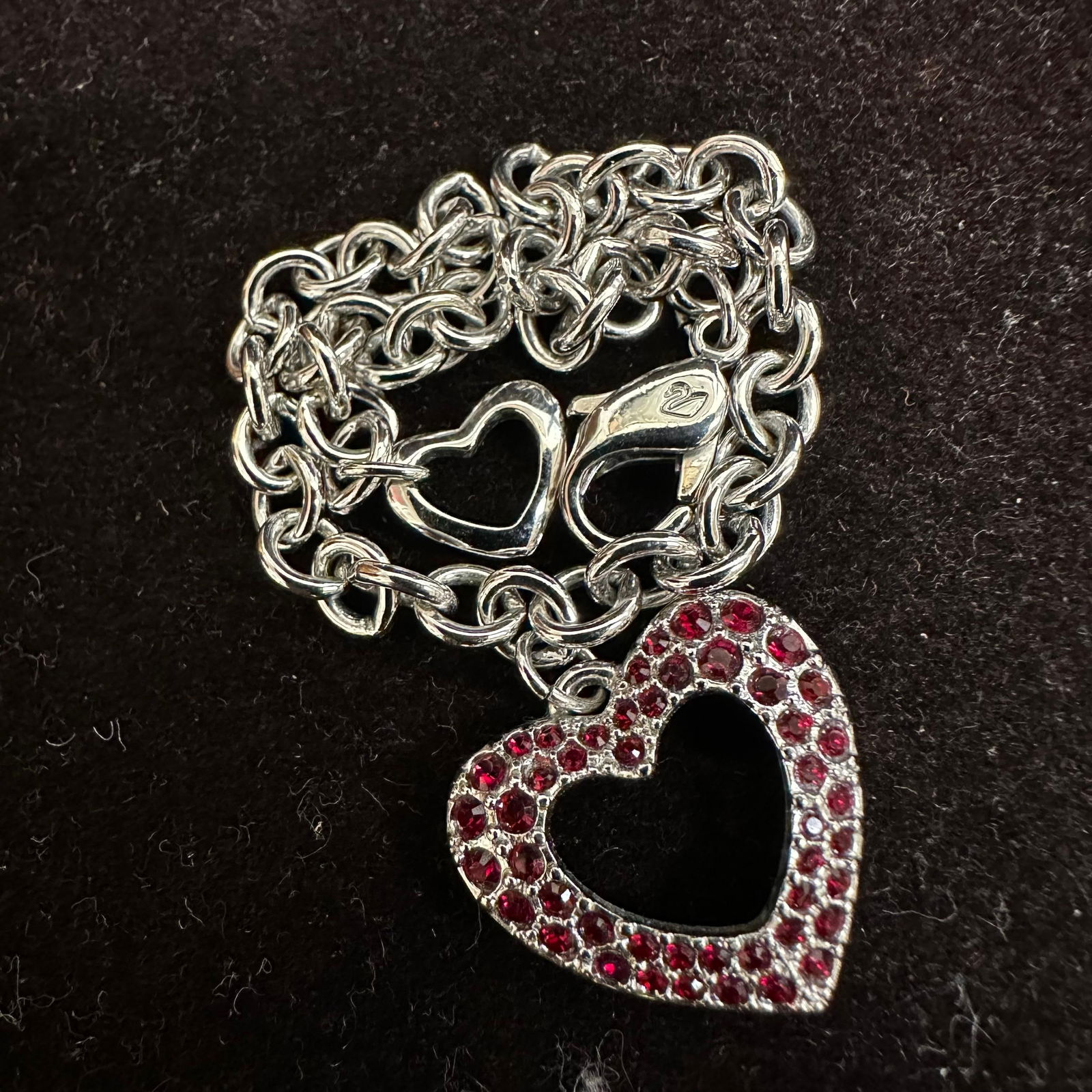 Swarovski Swan Signed Red Crystal Heart Charm Bracelet (1 of 6)