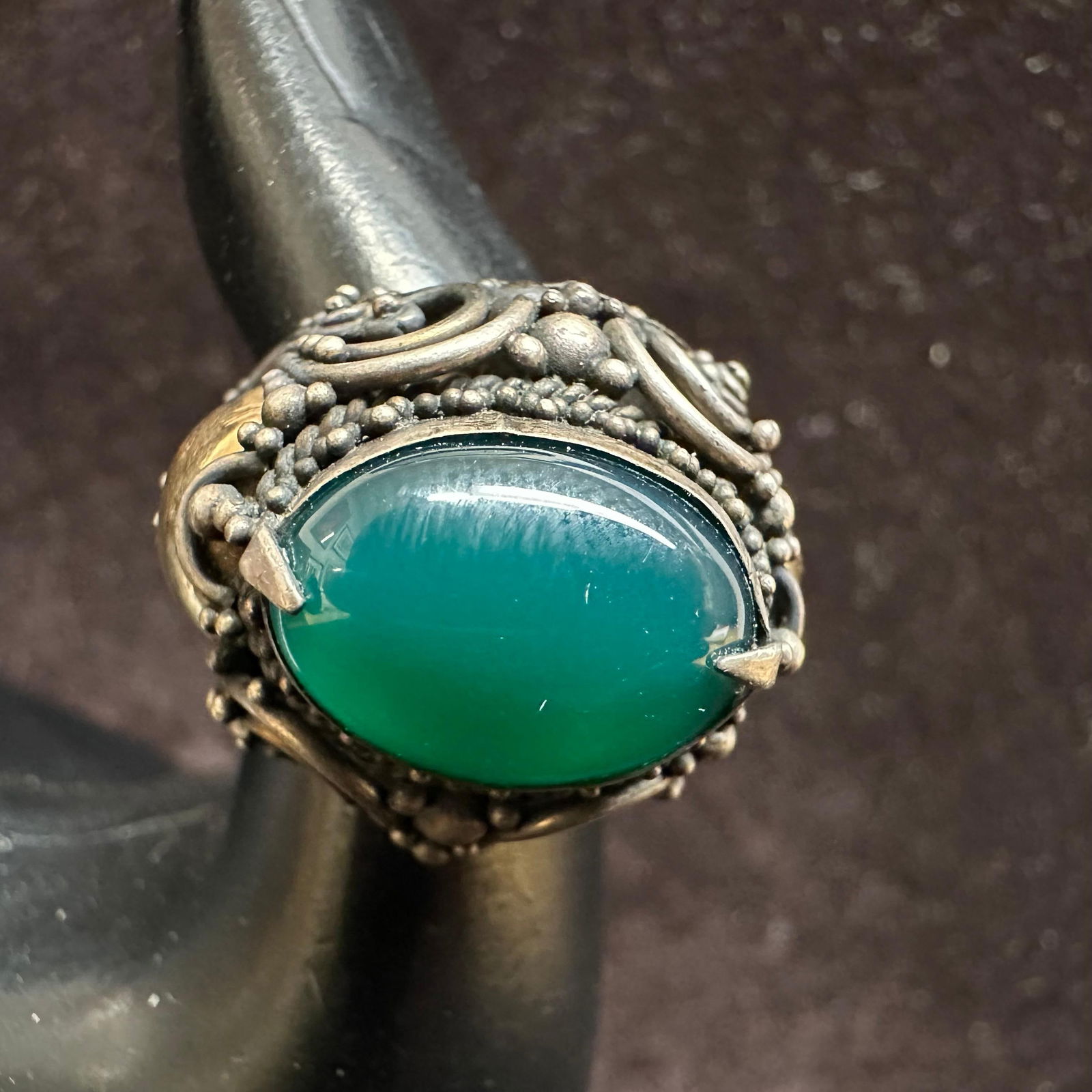 Sterling Silver Cocktail Style Green Agate 925 Ring (1 of 10)