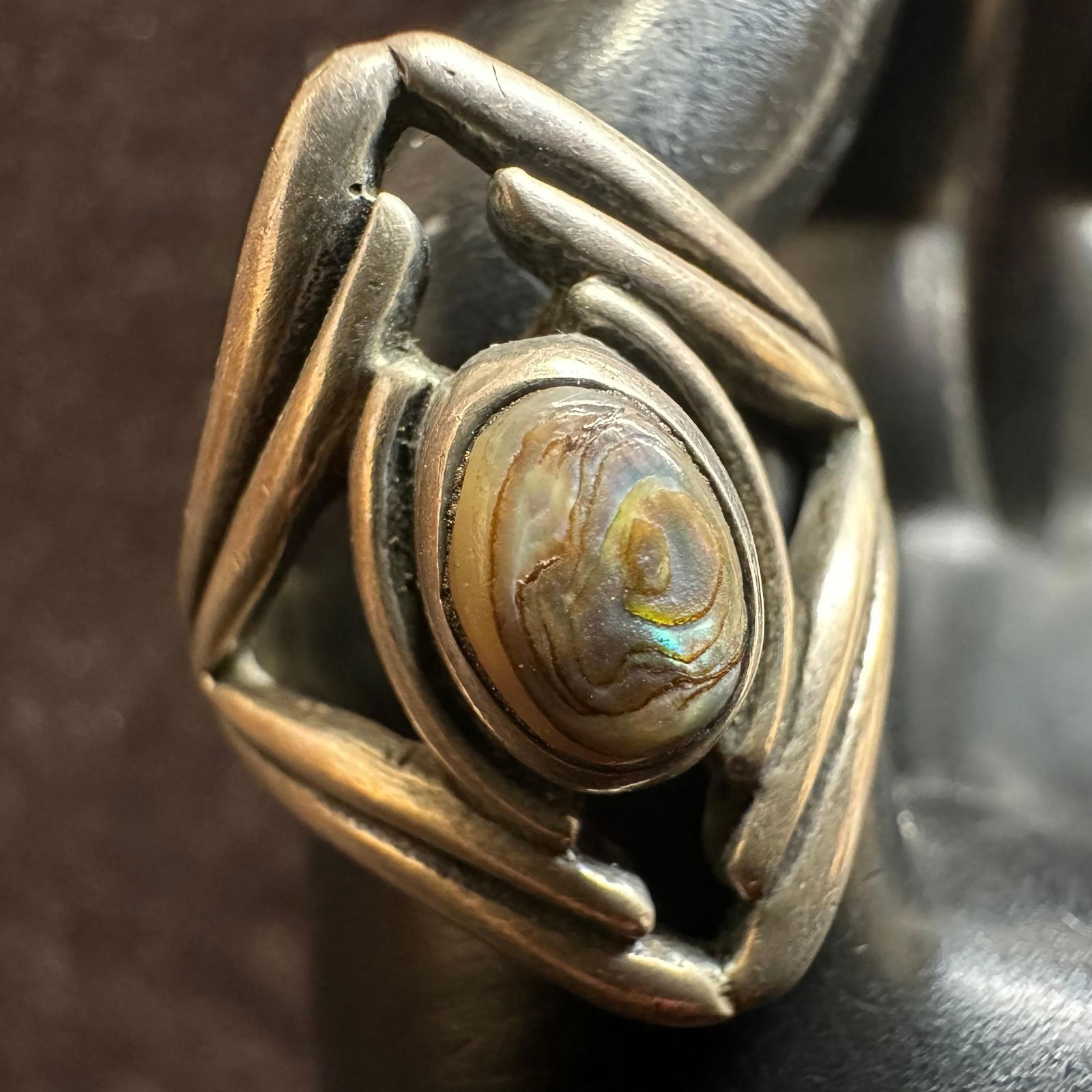 Abalone Shell Small Oval Inlay Silver Ring - 5